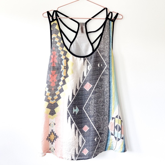 Silk Flowy Tank - Aryn K. Women's Size Medium - Picture 16 of 16
